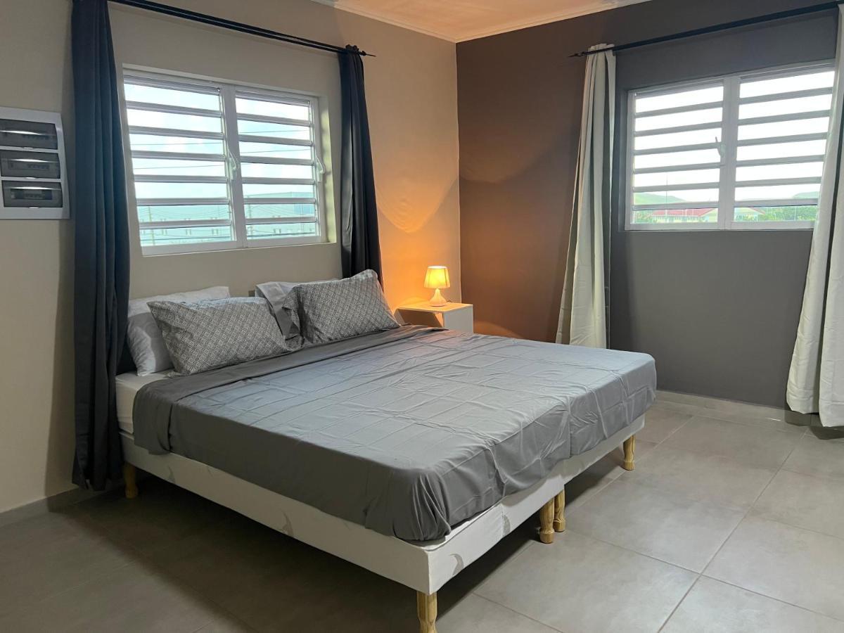 Cataleya Apartments Near Airport Willemstad Exterior foto
